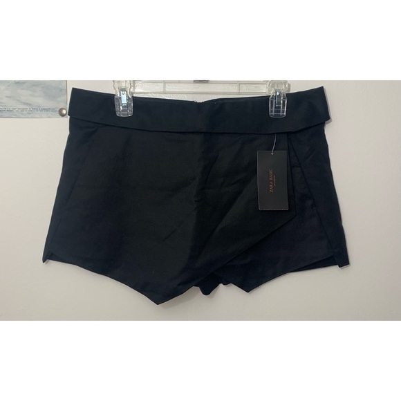 Zara Pants - 🚫SOLD🚫Zara shorts